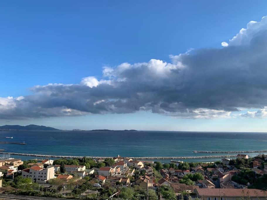 Superbe Terrasse Avec Vue Panoramique Sur La Mer Marseilles Exterior foto
