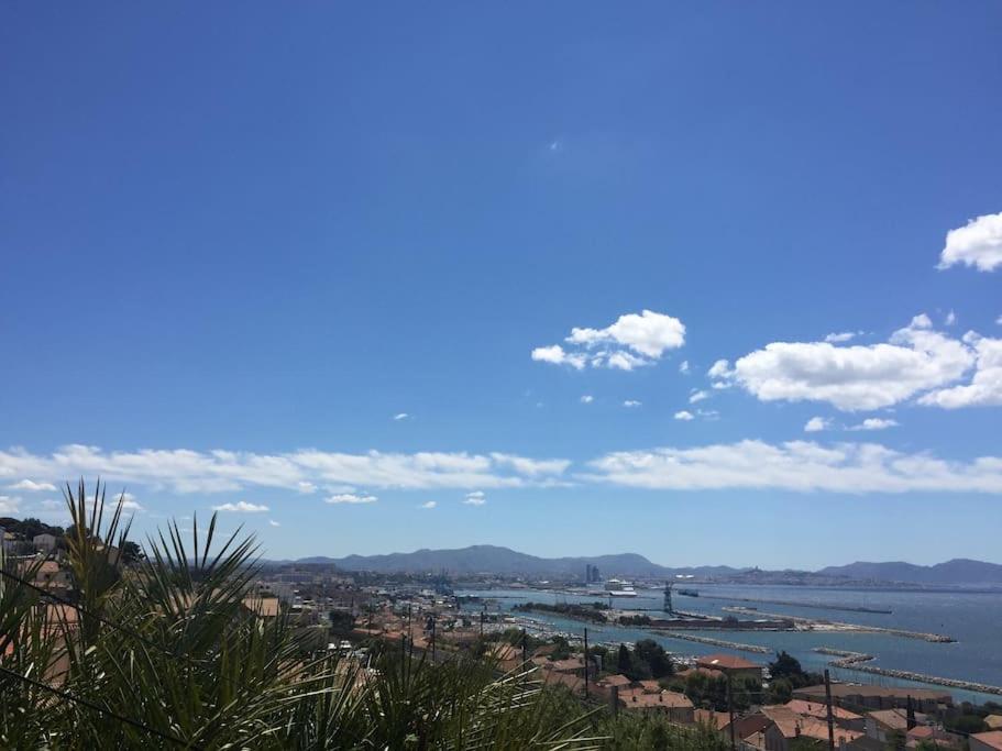 Superbe Terrasse Avec Vue Panoramique Sur La Mer Marseilles Exterior foto